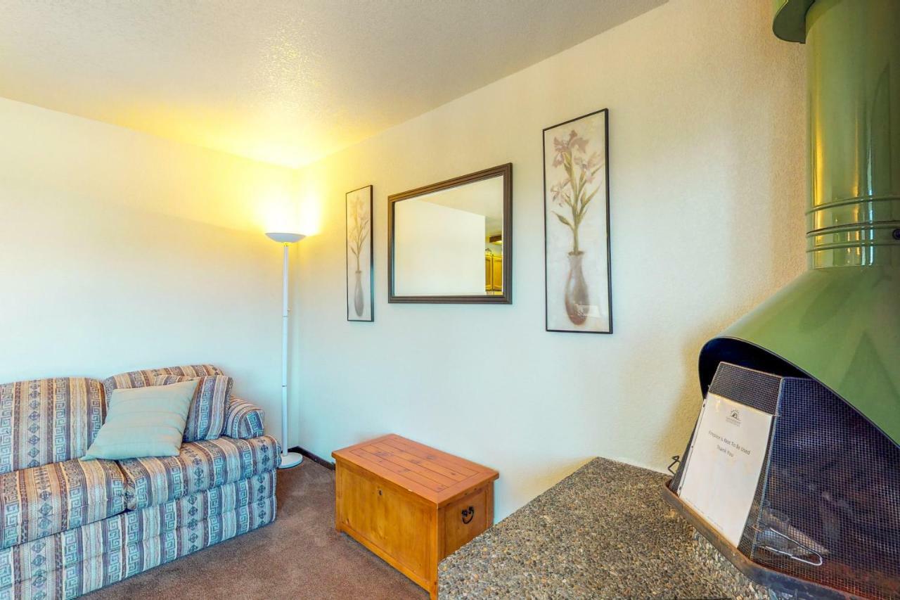 Red Cricket 22 Apartment Sandpoint Exterior photo
